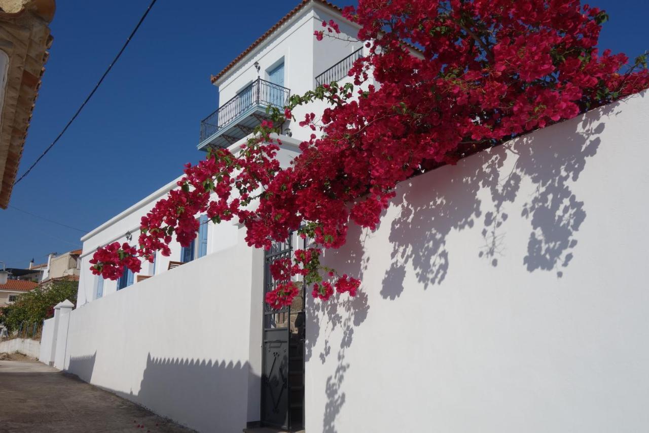 Panoramic View Apartment Poros Town Exterior photo