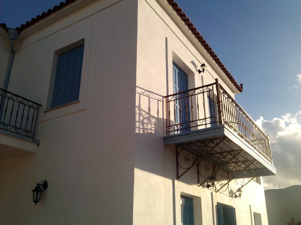Panoramic View Apartment Poros Town Exterior photo