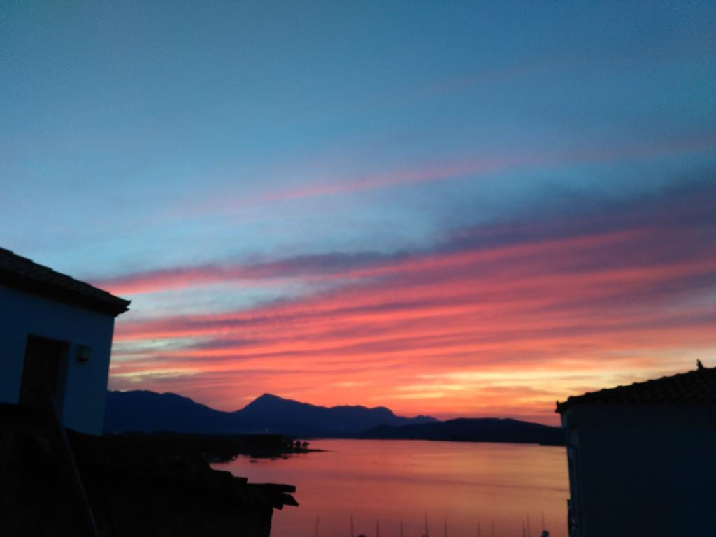 Panoramic View Apartment Poros Town Exterior photo